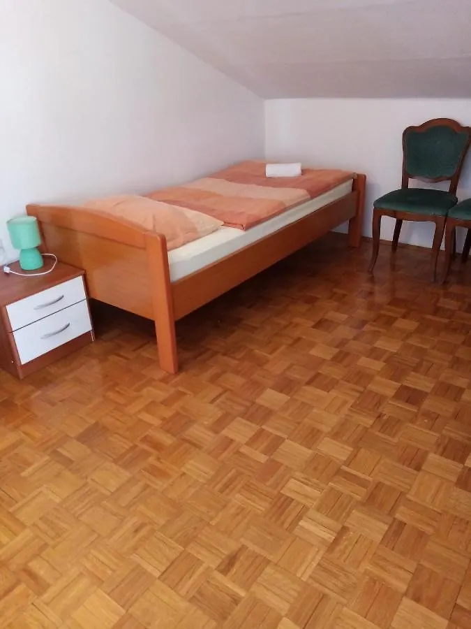 Apartamento Apartmani Nikola Biograd Na Moru