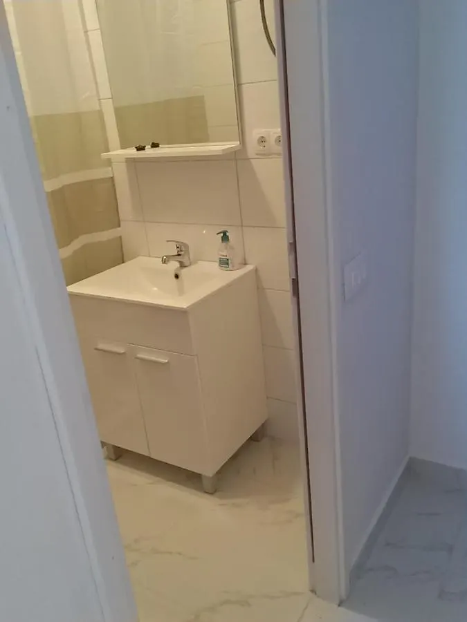 Apartamento Apartmani Nikola Biograd Na Moru