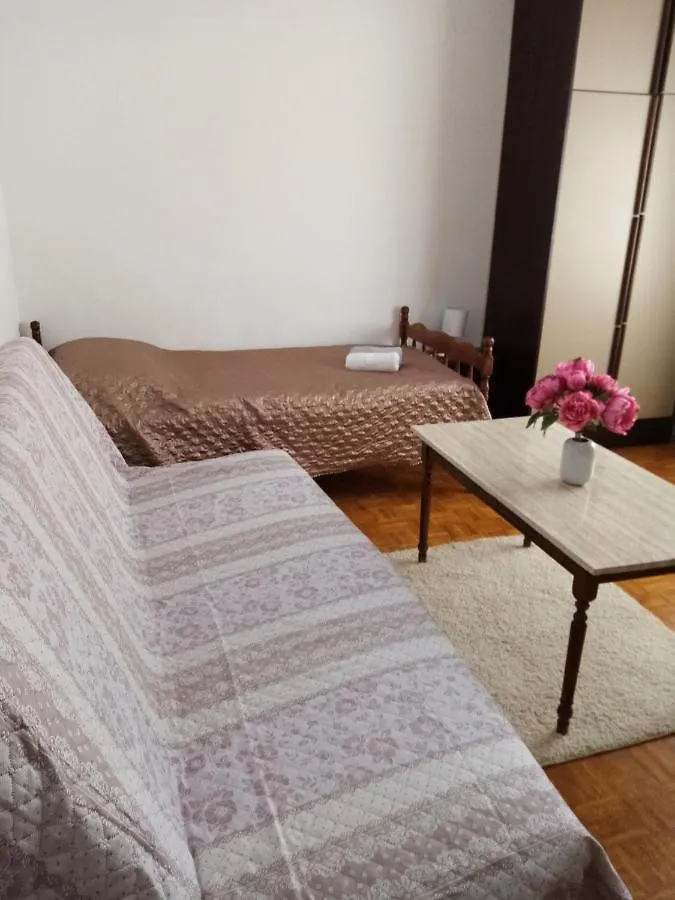 Apartmani Nikola Biograd Na Moru